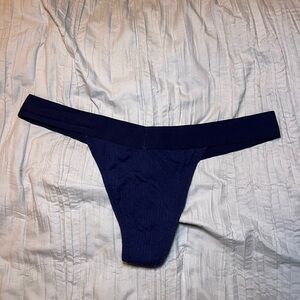 💙Aerie Thong💙